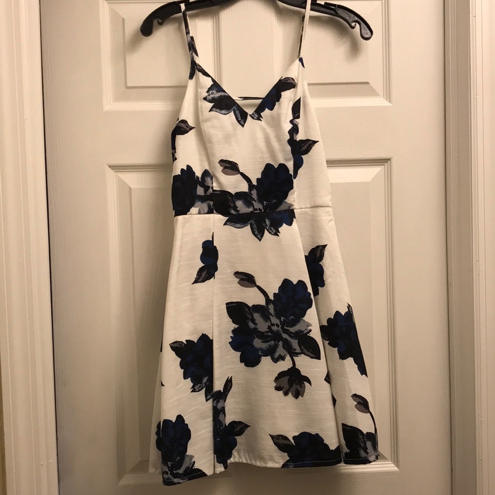 Romeo & Juliet dress